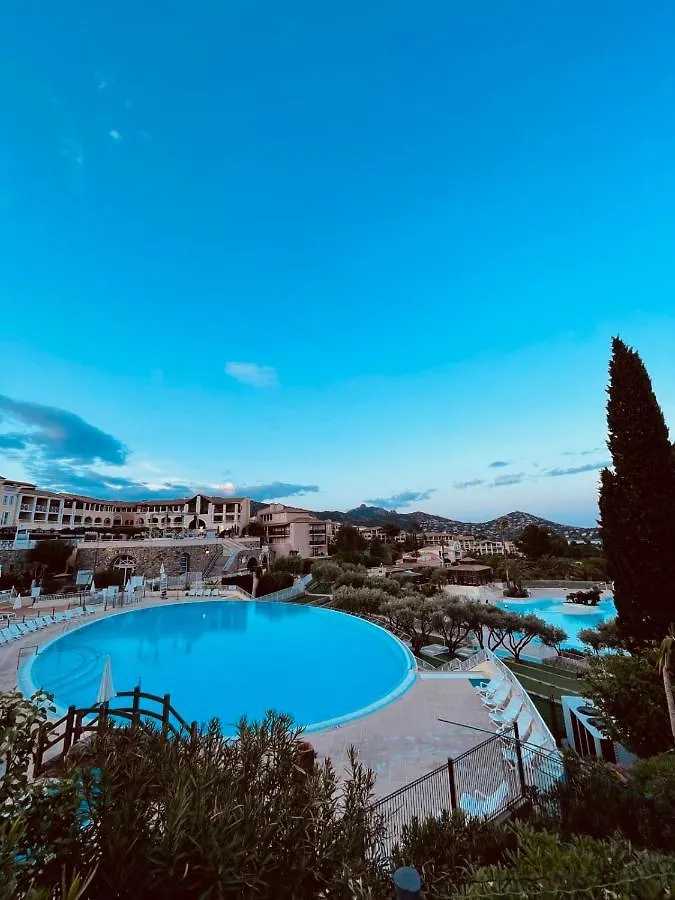 Apartamento Cap Esterel Studio Cabine Vue Piscine Et Mer Réf C2 308 Saint-Raphaël